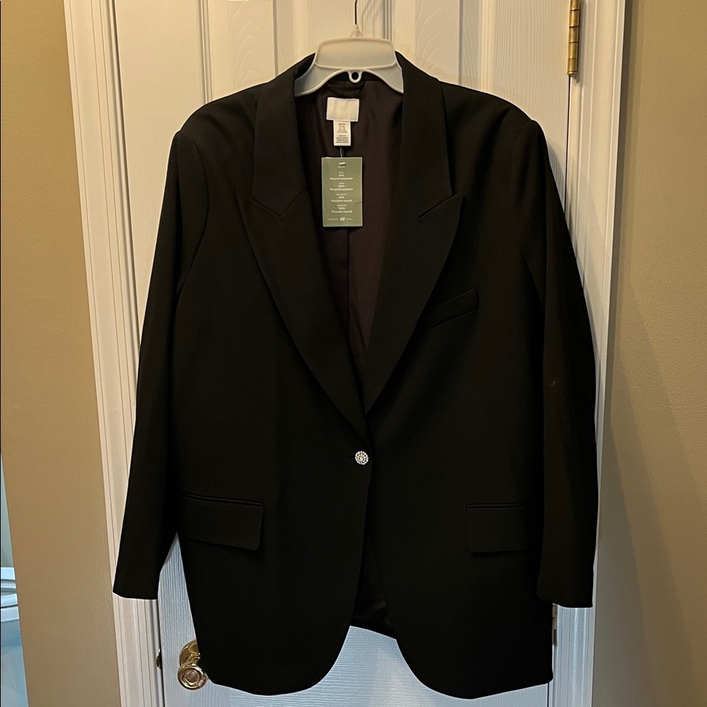 Women’s Black Blazer with rhinestone button